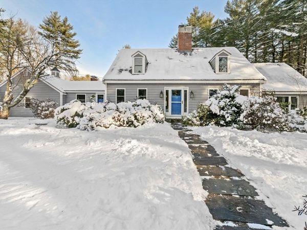 5 Cobblers Ln, Ipswich, MA 01938