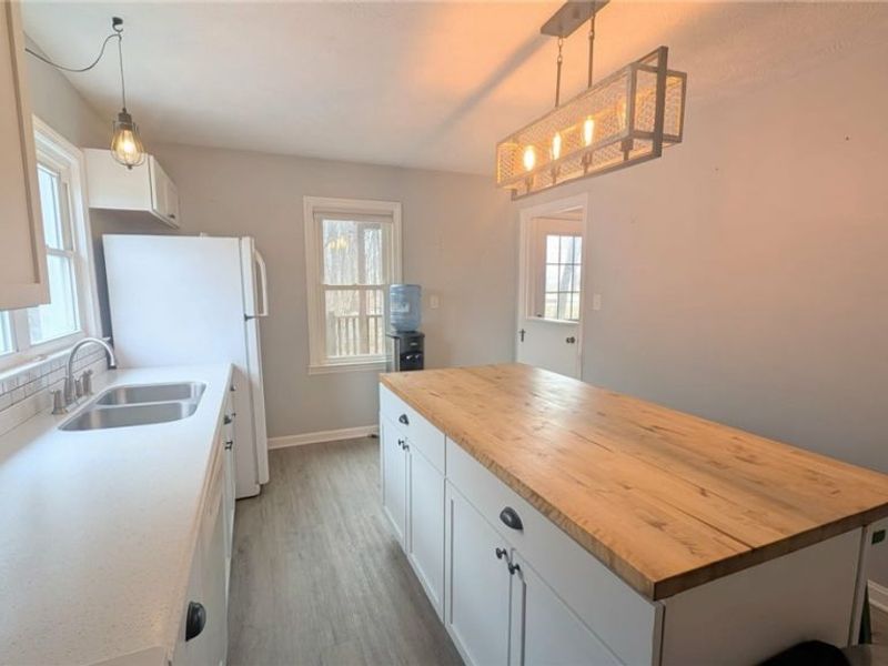 13849 Painesville Warren Road, Leroy, OH 44077 Photo 15