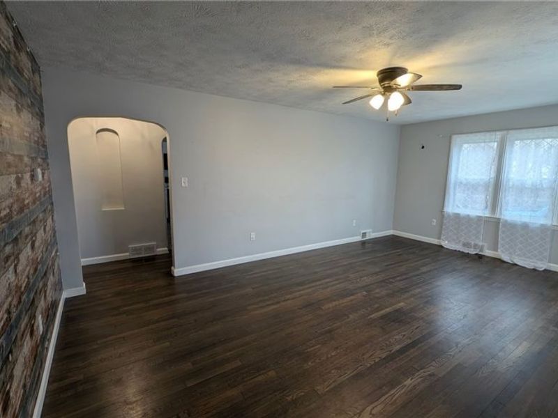 13849 Painesville Warren Road, Leroy, OH 44077 Photo 18