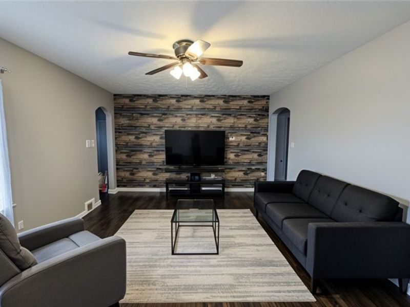 13849 Painesville Warren Road, Leroy, OH 44077 Photo 22