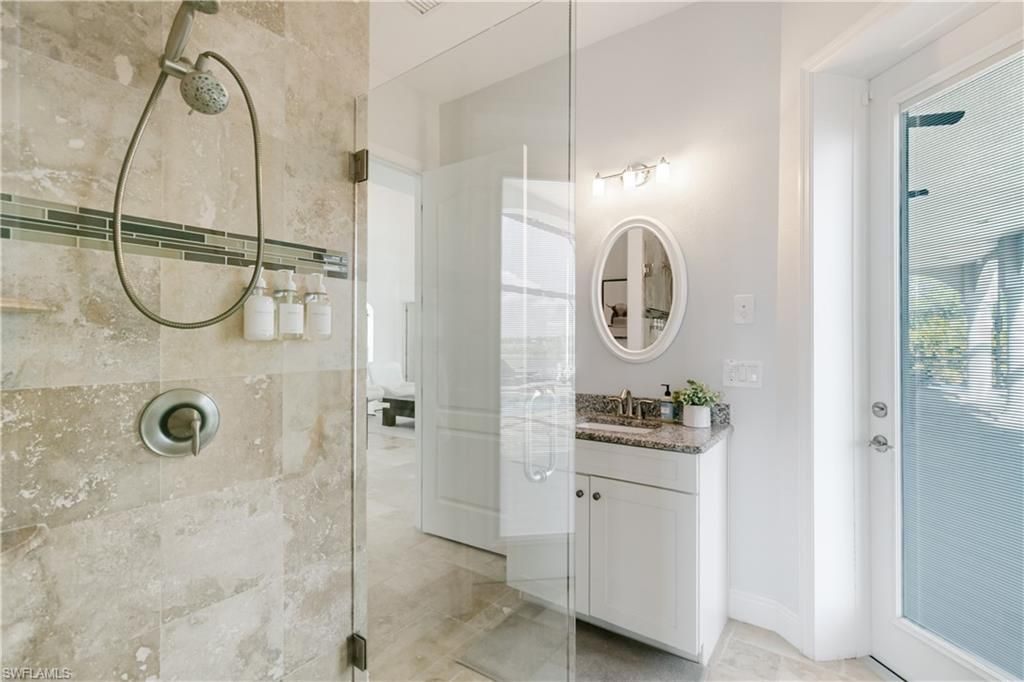 2003 NE 10th Pl, Cape Coral, FL 33909 Photo