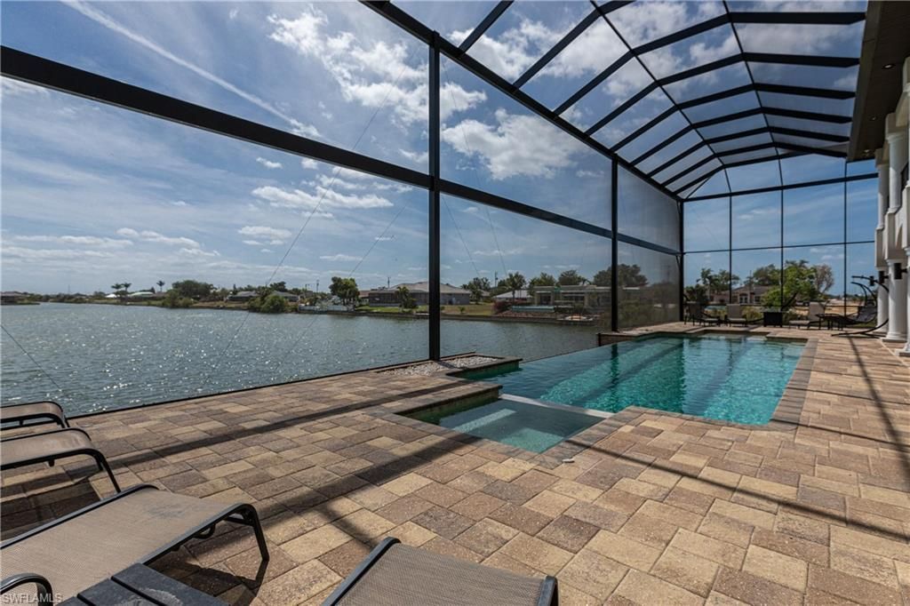 2003 NE 10th Pl, Cape Coral, FL 33909 Photo