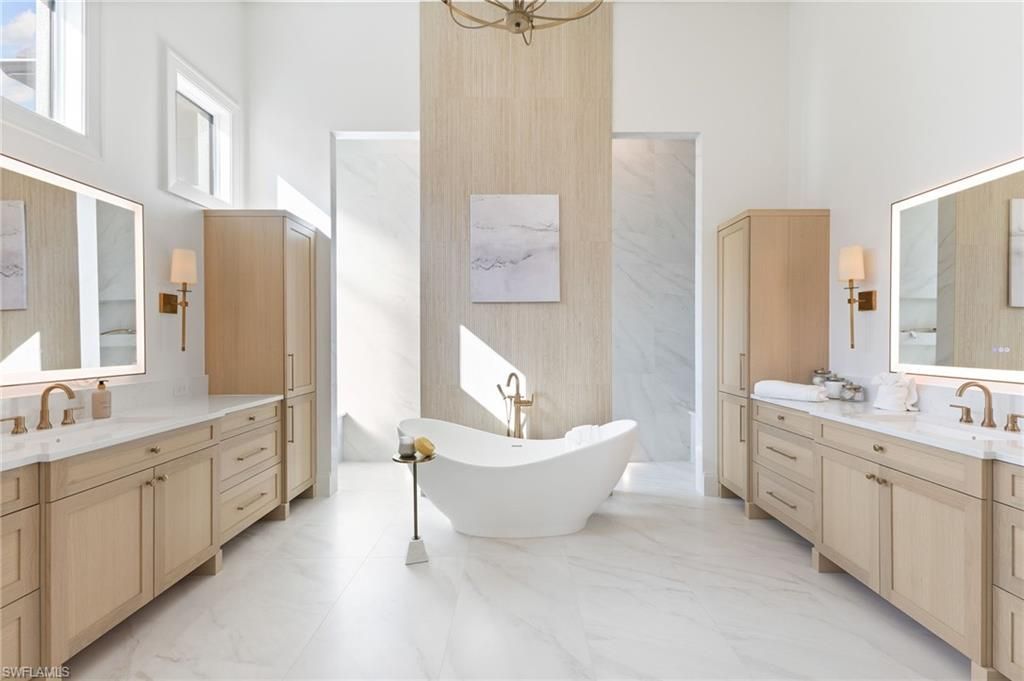 898 W Cape Estates Cir, Cape Coral, FL 33993 Photo