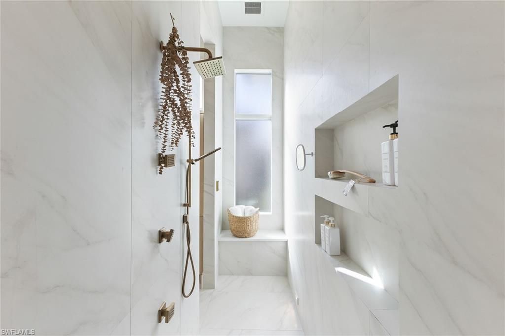 898 W Cape Estates Cir, Cape Coral, FL 33993 Photo