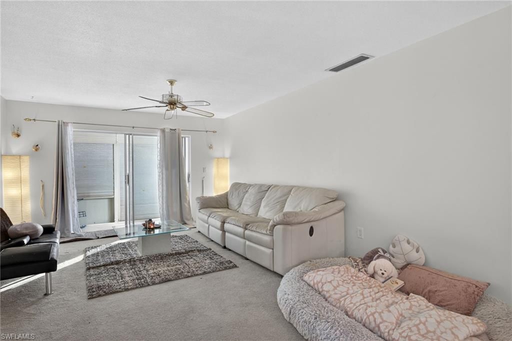 708 Victoria Dr, Unit 212, Cape Coral, FL 33904 Photo