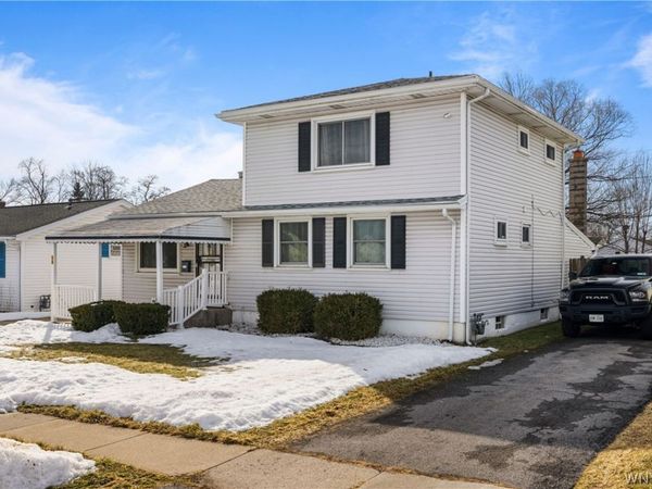36 Crescent Court , Buffalo, NY 14225