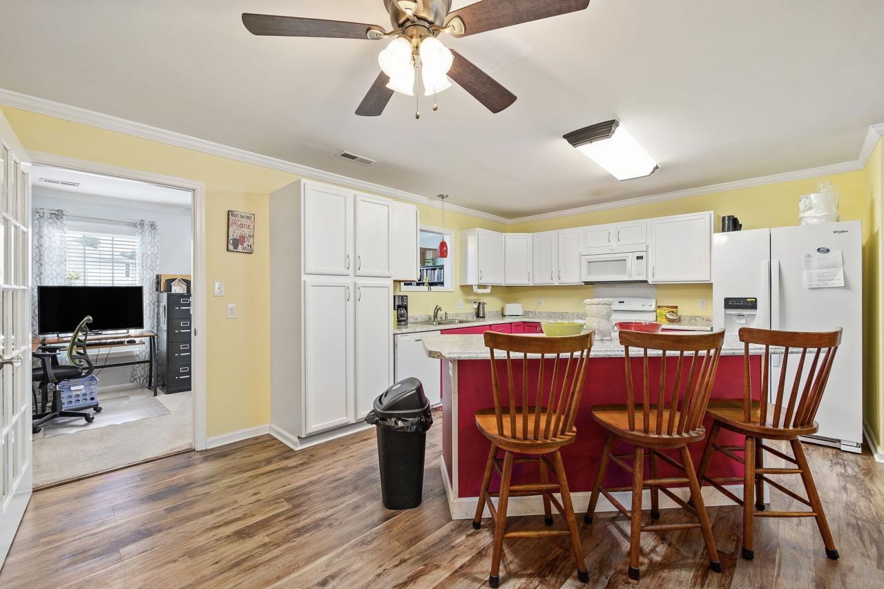 2500 Stones Edge Blvd.  Photo 12