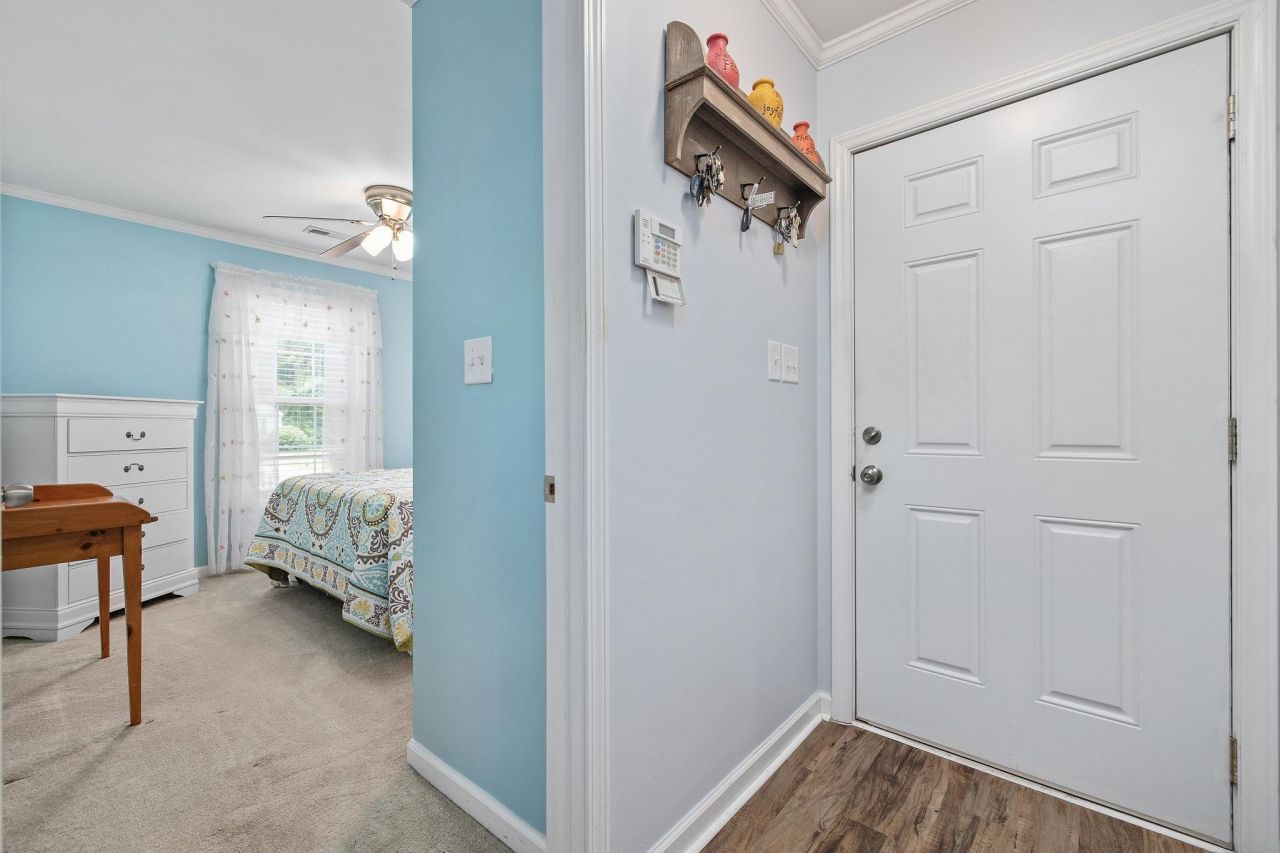 2500 Stones Edge Blvd.  Photo 15