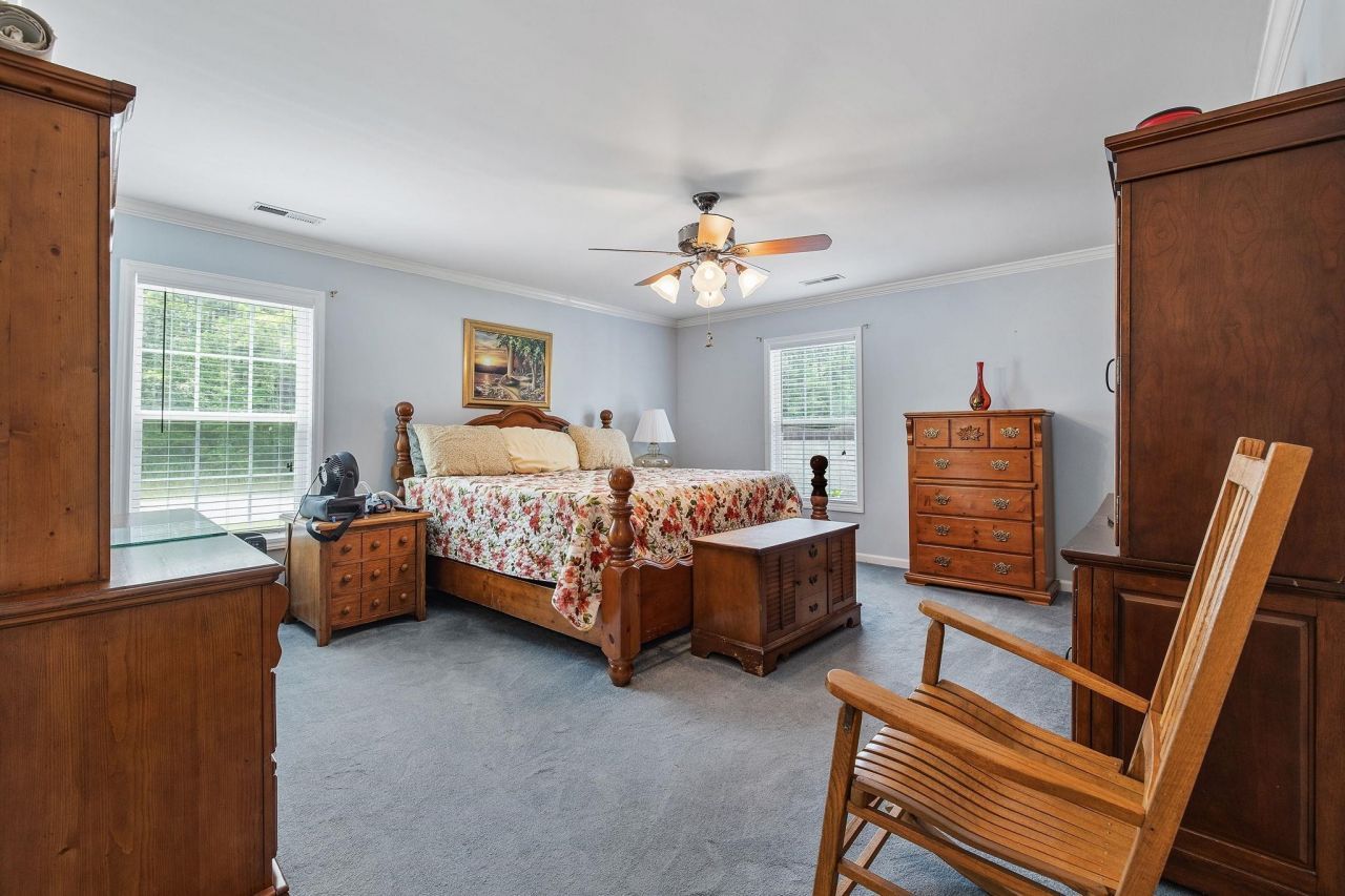 2500 Stones Edge Blvd.  Photo 21