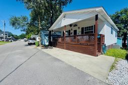 6001 - T15 S Kings Hwy.  photo 4