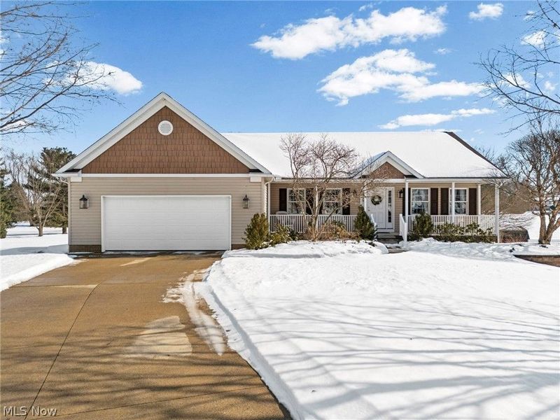 7020 Sweetwater Road NE, Canton, OH 44721 Photo 1