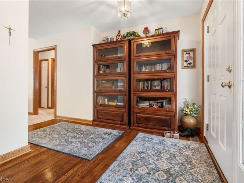 7020 Sweetwater Road NE, Canton, OH 44721 Photo 3