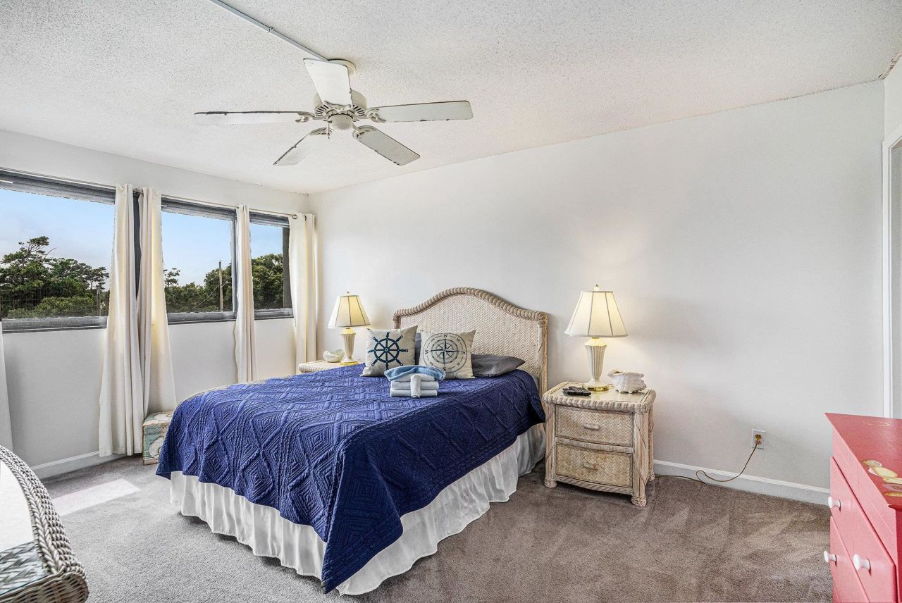 601 Mitchell Dr.  Photo 13