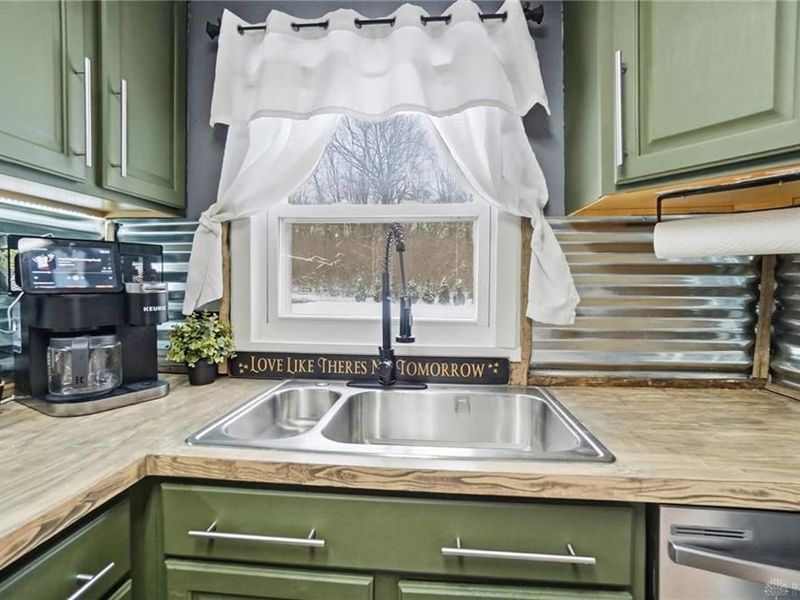 793 Greenwood Lane, Union Township, OH 45245 Photo 18