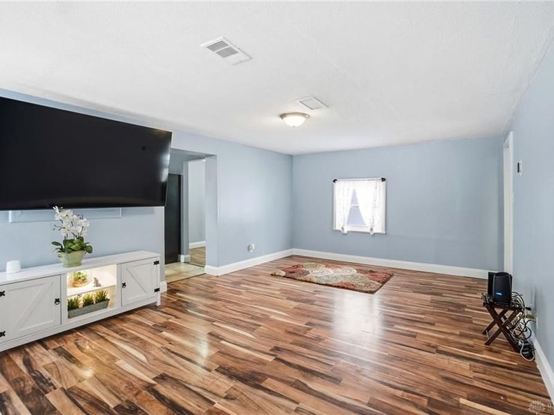 793 Greenwood Lane, Union Township, OH 45245 Photo 9