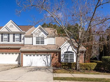 210 Chateau Place, Chapel Hill, NC 27516