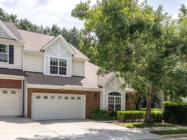 210 Chateau Place, Chapel Hill, NC 27516