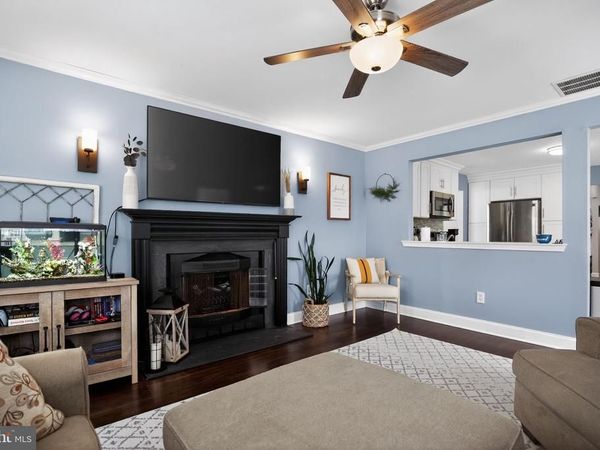 9 BROMLEY COURT, ATCO, NJ 08004