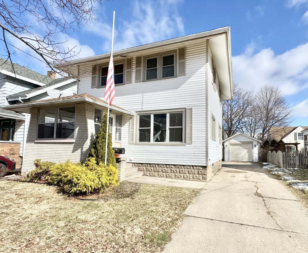 1420 Jennette Avenue Nw, Grand Rapids, MI 49504 Main Photo