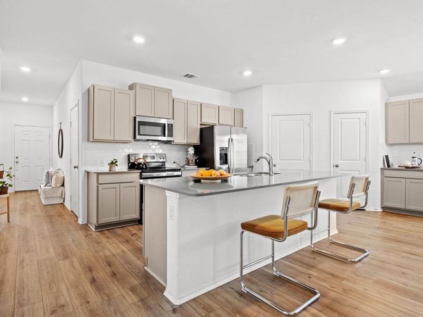 124 Perfect World LOOP, Jarrell, TX 76537