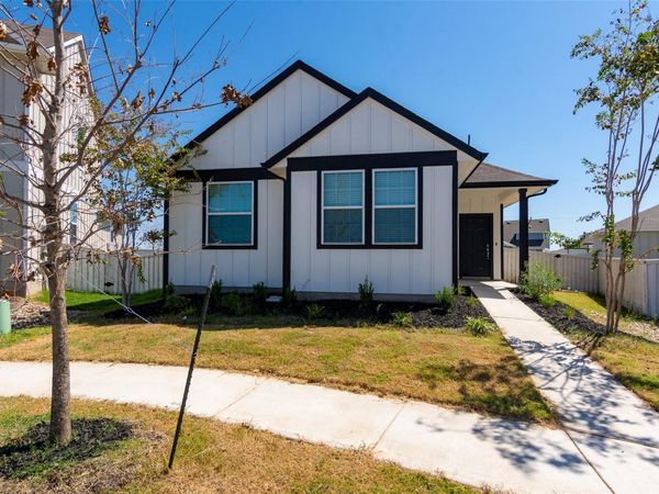 350 Fabion ST, Kyle, TX 78640