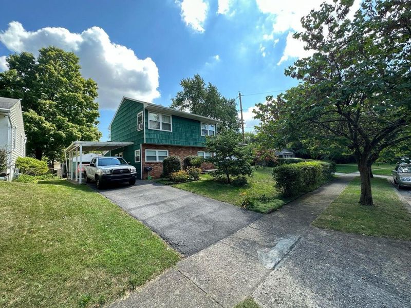 1472 Blaine Drive, Columbus, OH 43227 Photo 2