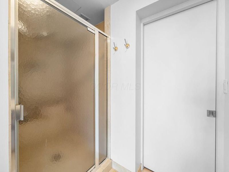 1 Miranova Place, Unit 1220, Columbus, OH 43215 Photo 15