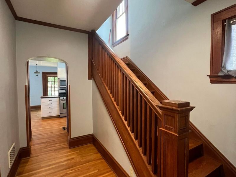135 Morris Avenue, Athens, OH 45701 Photo 2