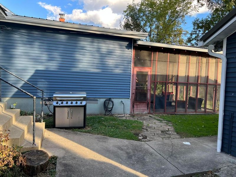 135 Morris Avenue, Athens, OH 45701 Photo 4