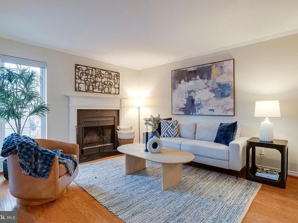 1534 LINCOLN WAY, Unit 202, MCLEAN, VA 22102