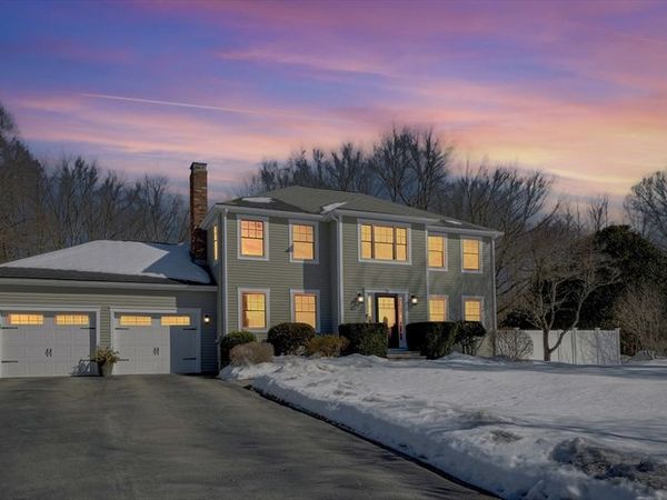 26 Fredric Lane, Mansfield, MA 02048