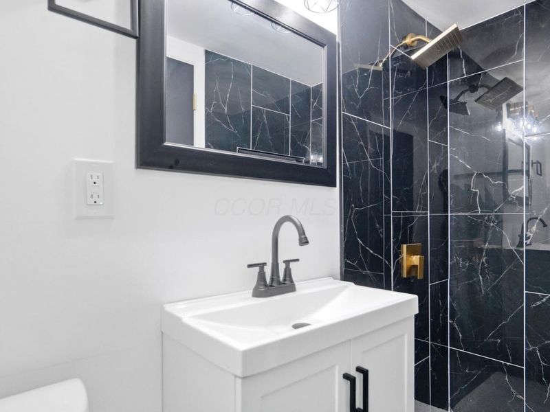 4701 Janis Drive, Columbus, OH 43227 Photo 35