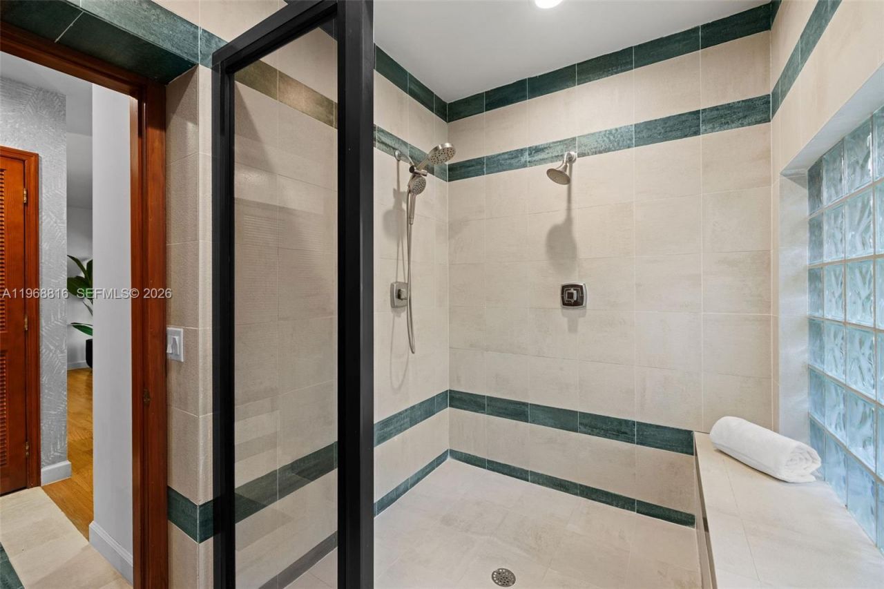 4140 Bonita Ave, Miami, FL 33133 Photo