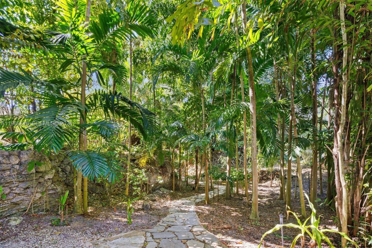 4140 Bonita Ave, Miami, FL 33133 Photo