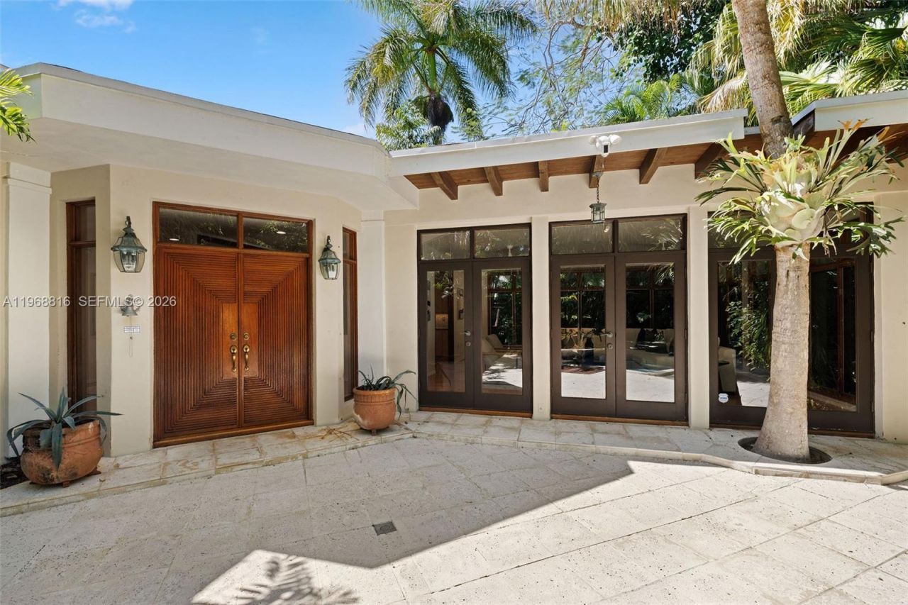 4140 Bonita Ave, Miami, FL 33133 Photo