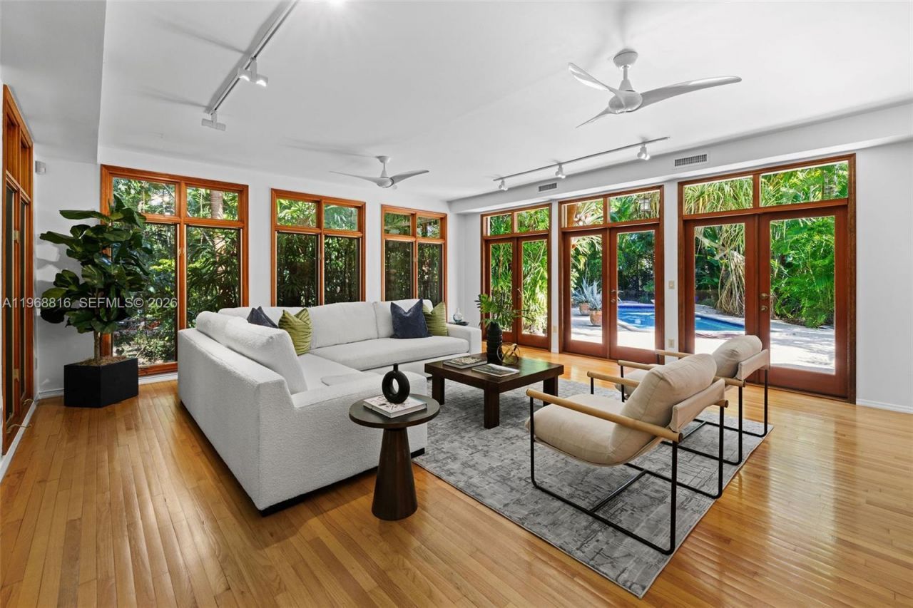 4140 Bonita Ave, Miami, FL 33133 Photo