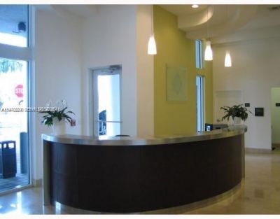 1 Glen Royal Pkwy, Unit 1112, Miami, FL 33125 Photo