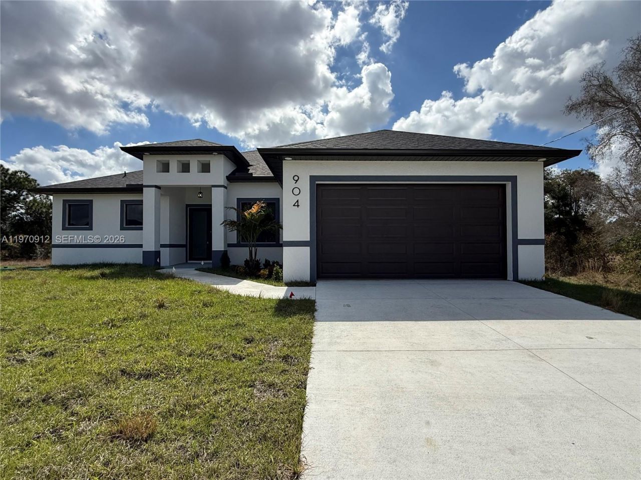 2400 Conroy Ave N, Lehigh Acres, FL 33971 Photo