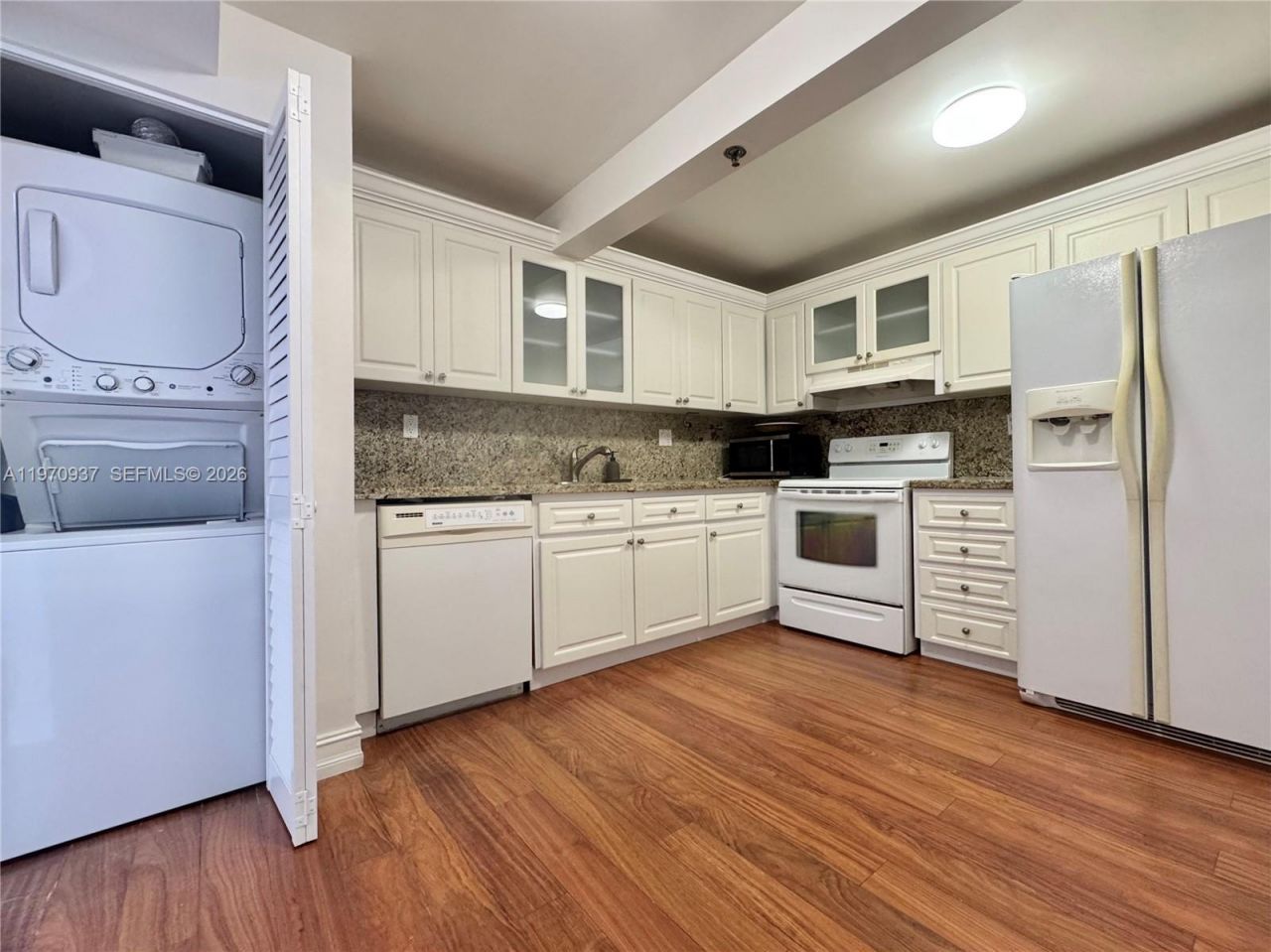 210 174th St, Unit 1205, Sunny Isles Beach, FL 33160 Photo