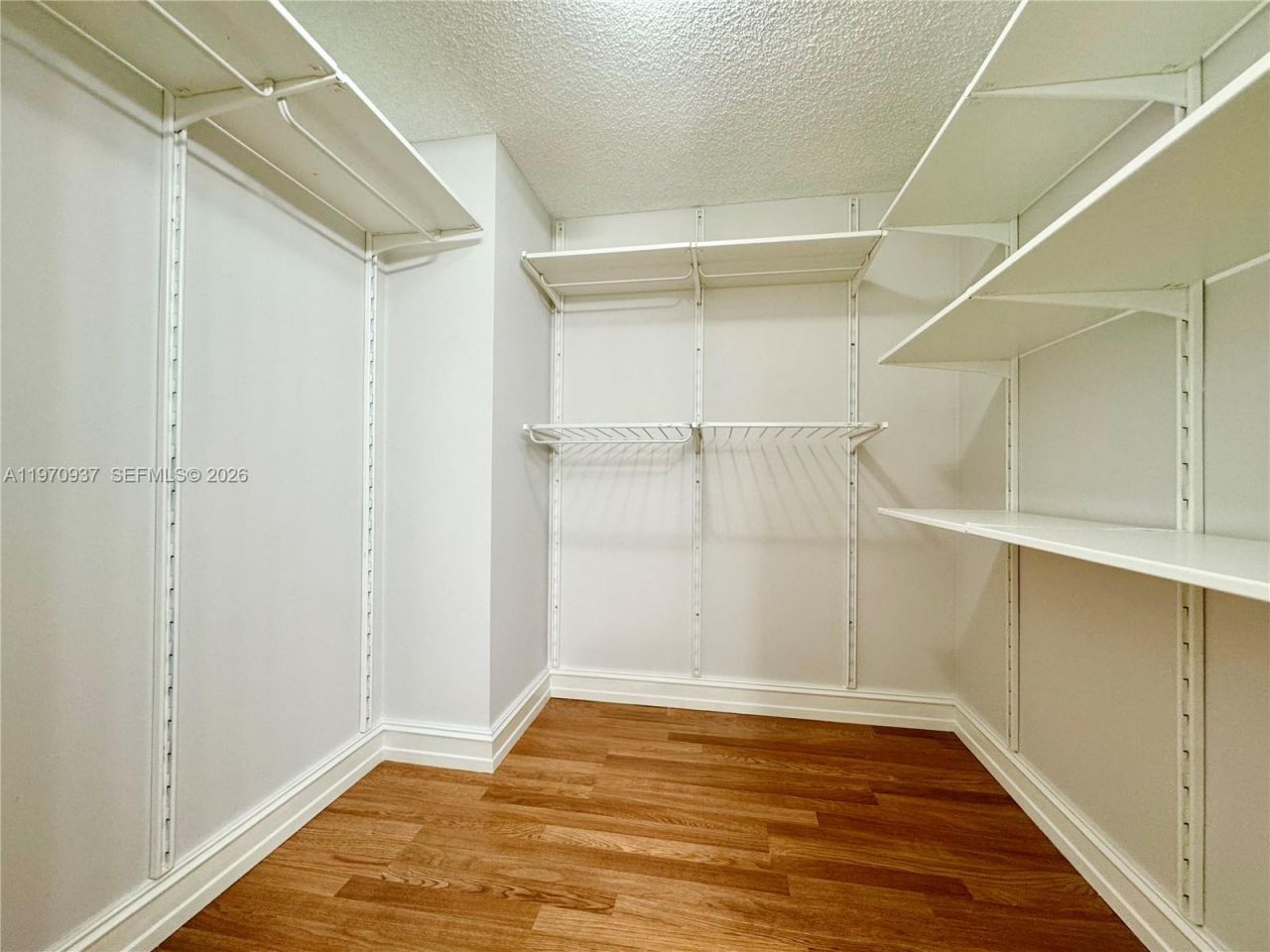 210 174th St, Unit 1205, Sunny Isles Beach, FL 33160 Photo