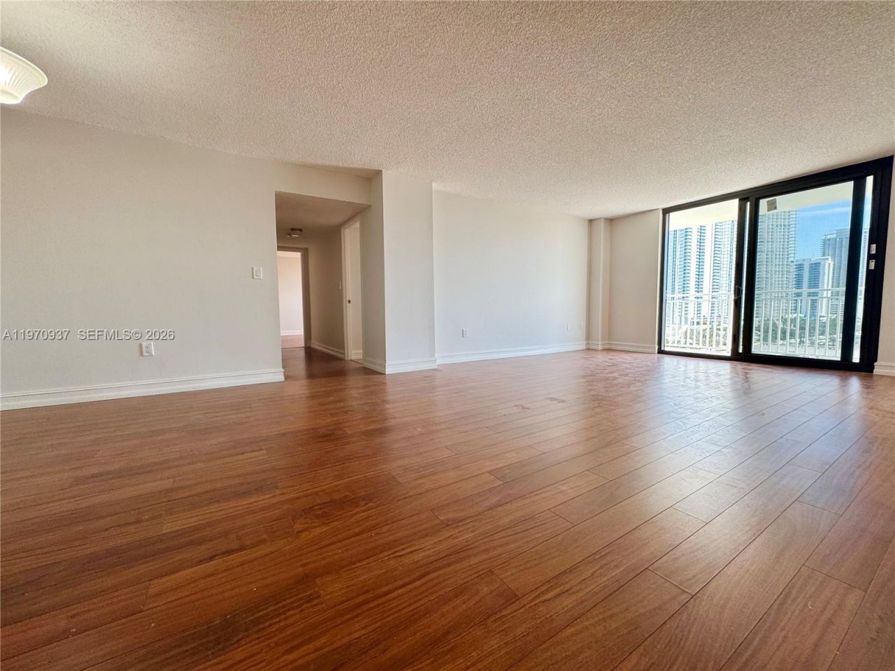 210 174th St, Unit 1205, Sunny Isles Beach, FL 33160 Photo
