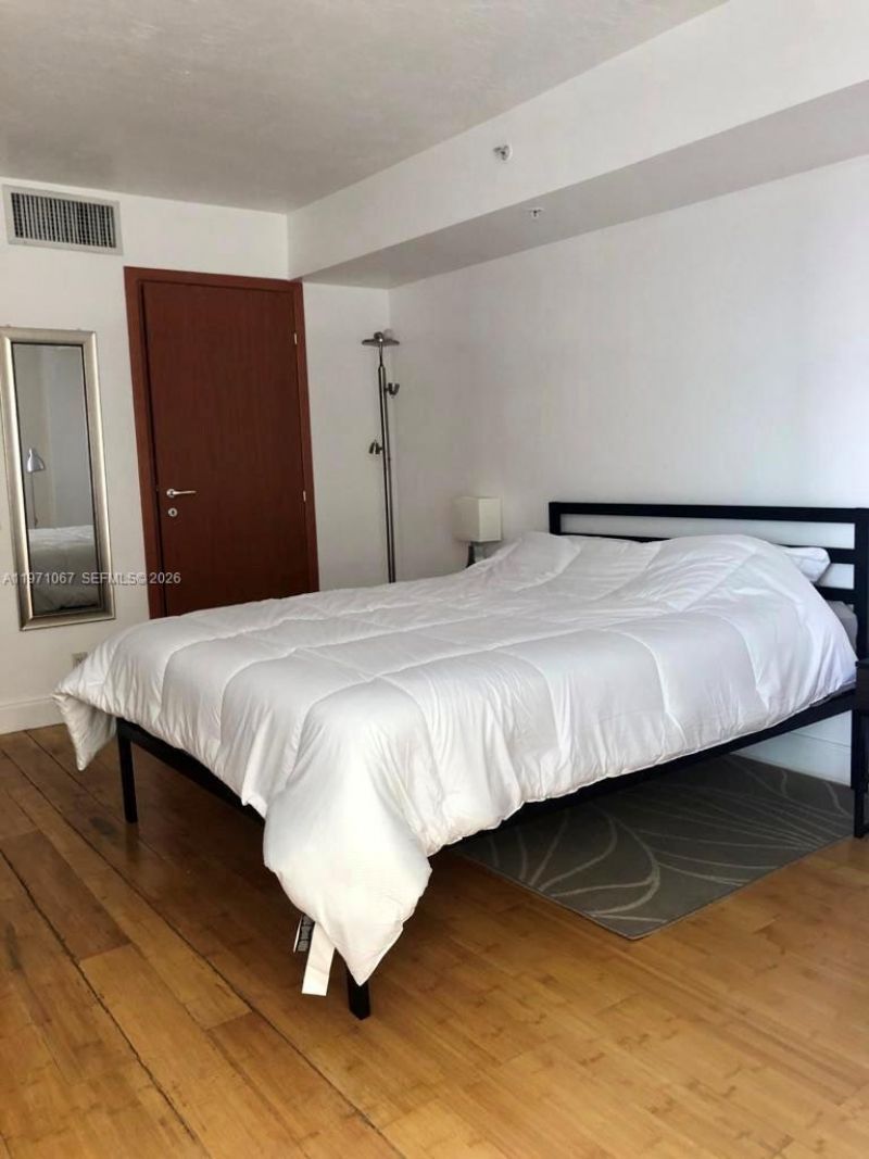 9499 Collins Ave , Unit 405, Surfside, FL 33154 Photo