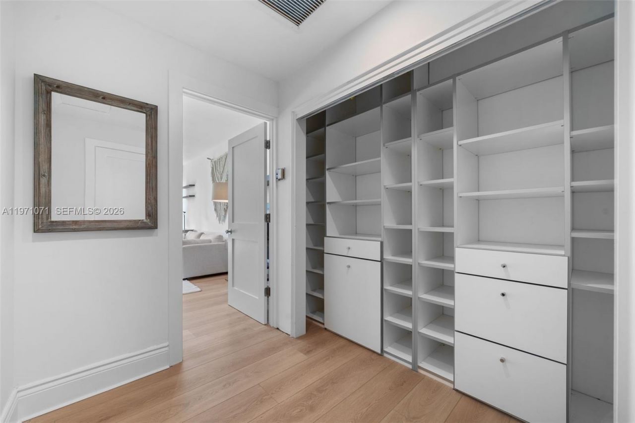 200 Ocean Lane Dr, Unit 108, Key Biscayne, FL 33149 Photo