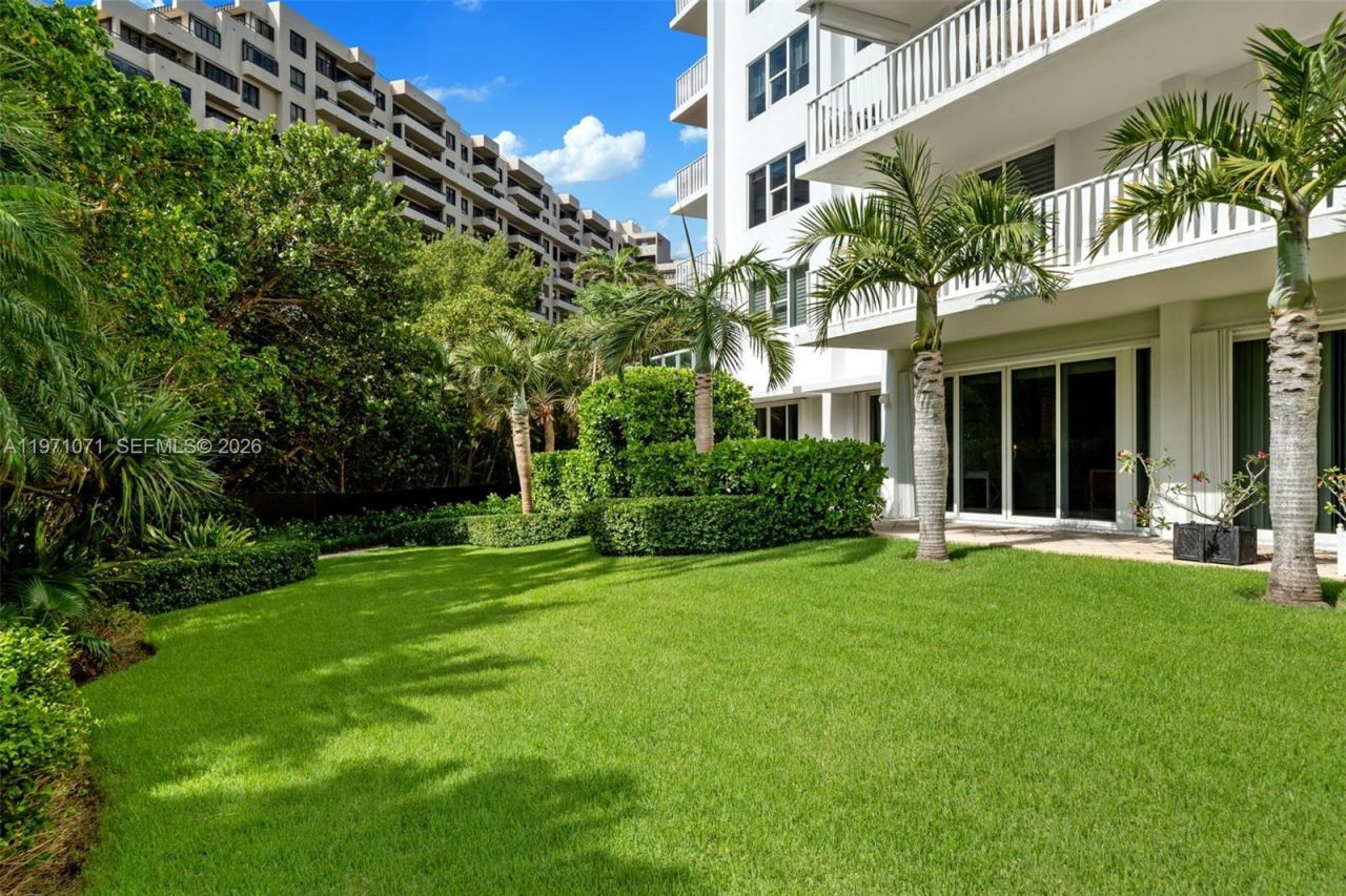 200 Ocean Lane Dr, Unit 108, Key Biscayne, FL 33149 Photo
