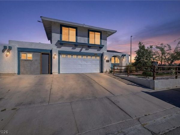 1938 Casey Drive, Las Vegas, NV 89119