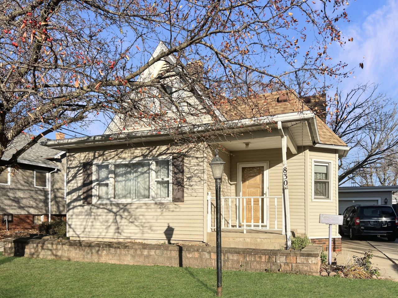 830 Chartres Street, La Salle, IL 61301 Main Photo