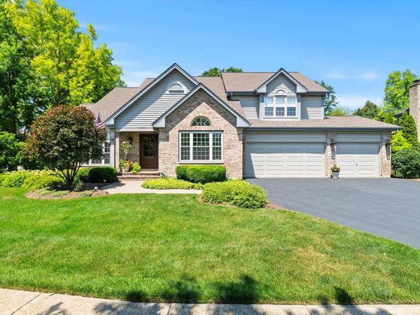 1940 Morningview Drive, Hoffman Estates, IL 60192