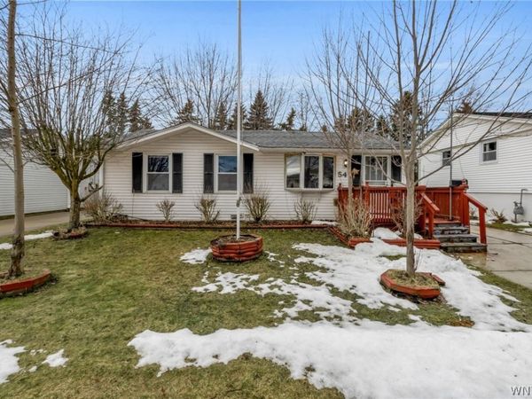54 Mayberry Drive W, Buffalo, NY 14227