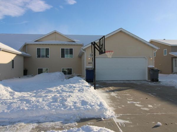 1509 34TH Avenue S, Moorhead, MN 56560
