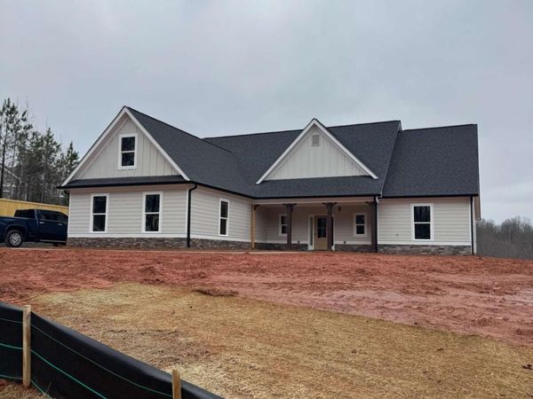 647 Fairview Road, Pendergrass, GA 30567